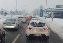 Problemi u saobraćaju na putevima Tuzla–Živinice i Šićki Brod